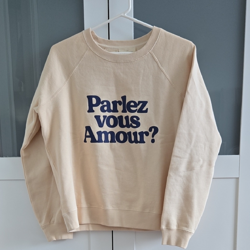 Sezane Cream Sweatshirt with Navy Graphic "Parlez vous Amour?"